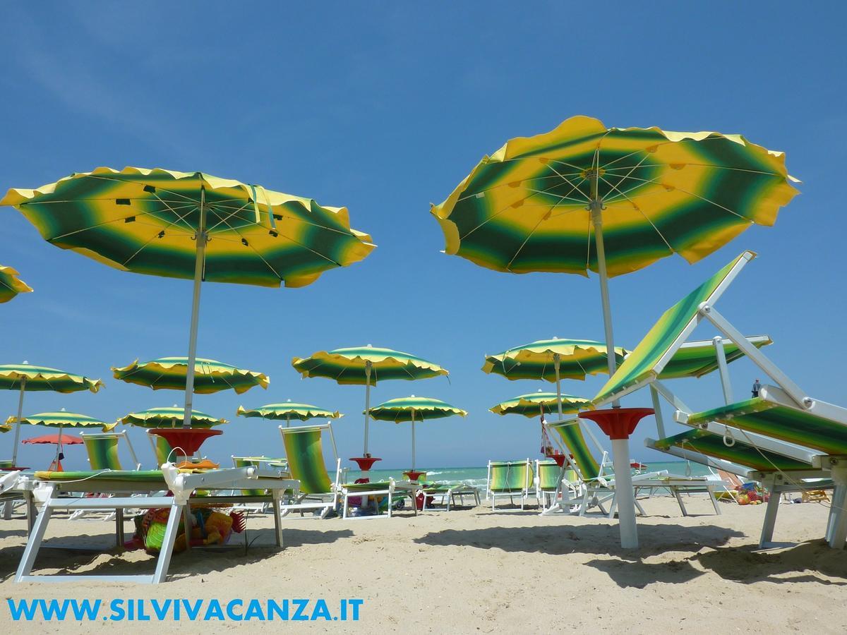 Zaffiro Luxury Silvi Vacanza Silvi Marina Exterior foto